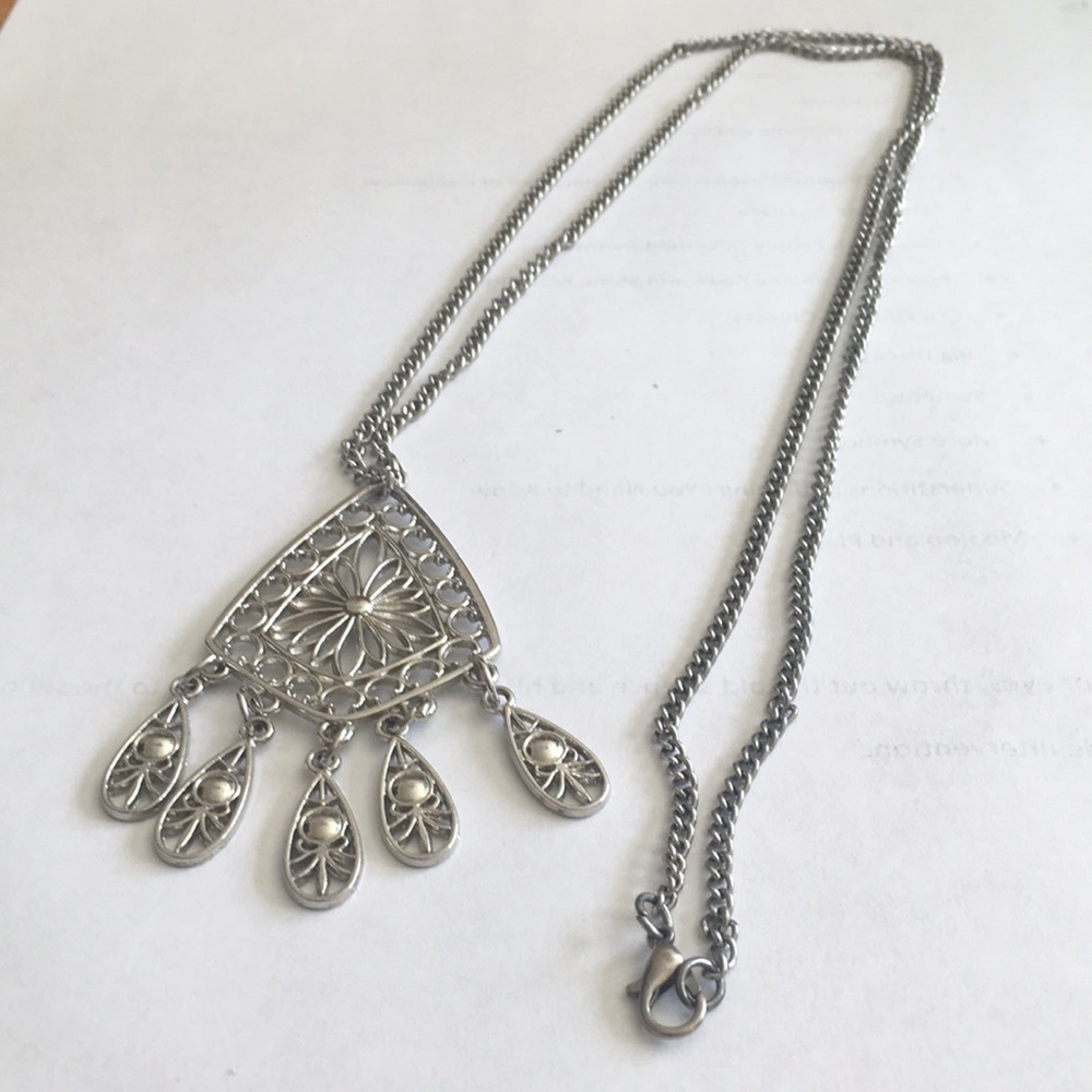 Necklace Silvertone Pendant Triangle Floral Dangle
